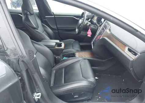 2017 Tesla Model S 100D/60D/75D/90D/P100D z USA, uszkodzony, nr VIN 5YJSA1E43HF216154